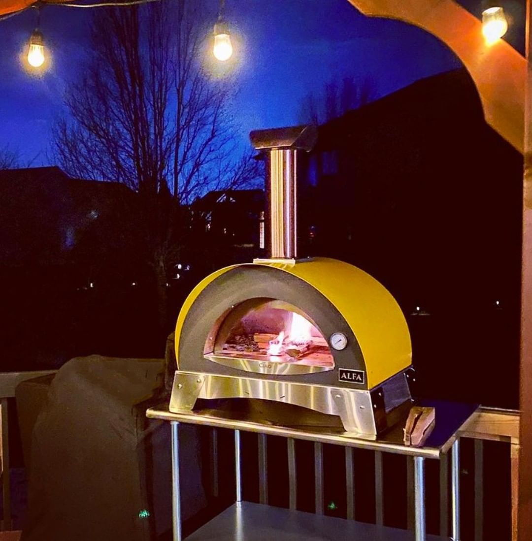 Alfa Ciao 27-Inch Freestanding Wood Fired Outdoor Pizza Oven with Base - Silver Grey