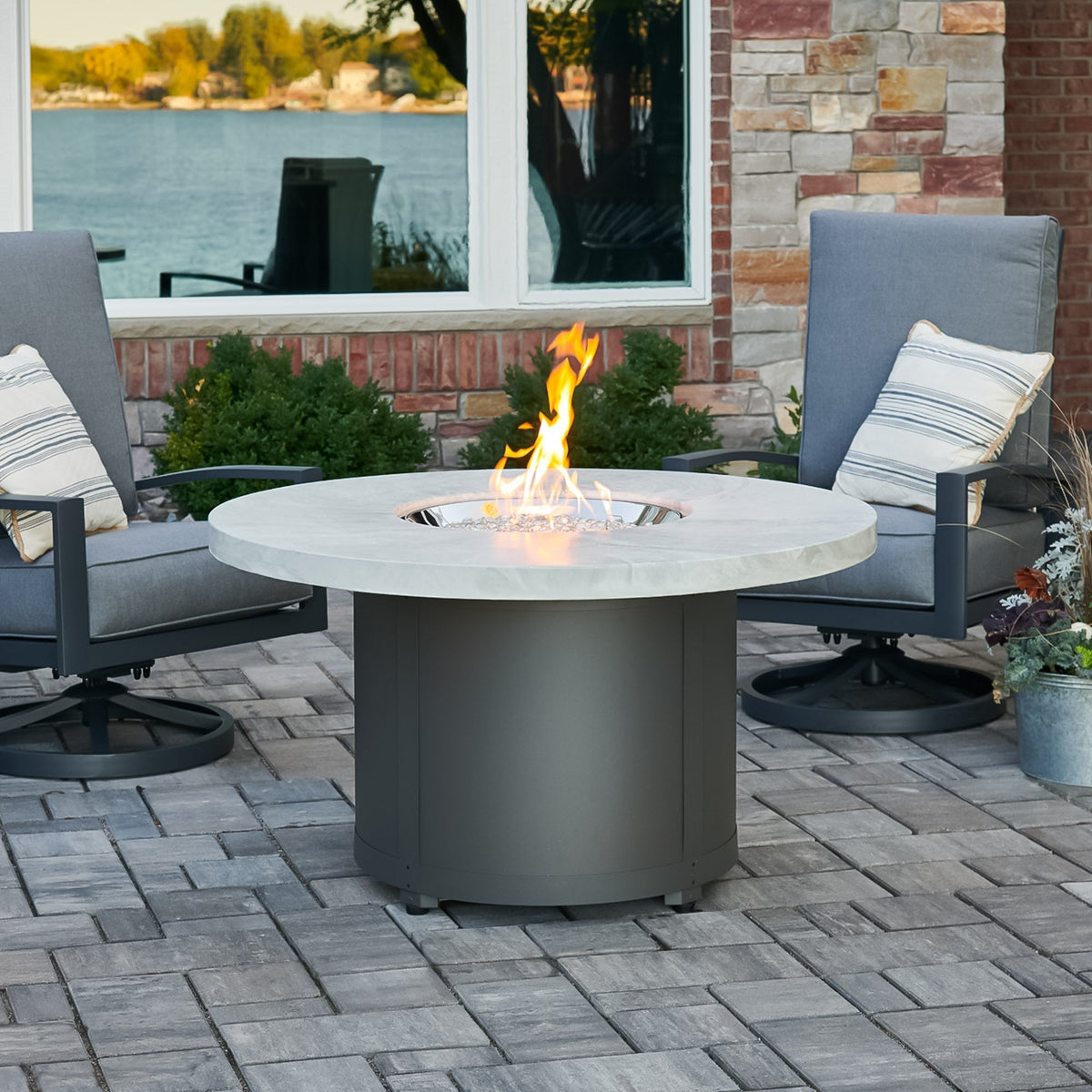 The Outdoor GreatRoom Beacon Round Gas Fire Pit Table - view 14