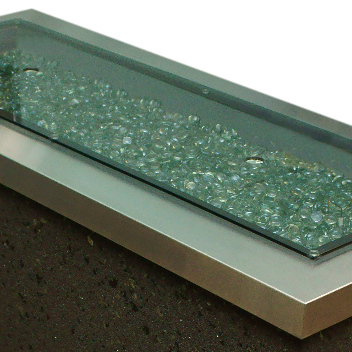 Outdoor GreatRoom Linear Glass Burner Cover – view 2