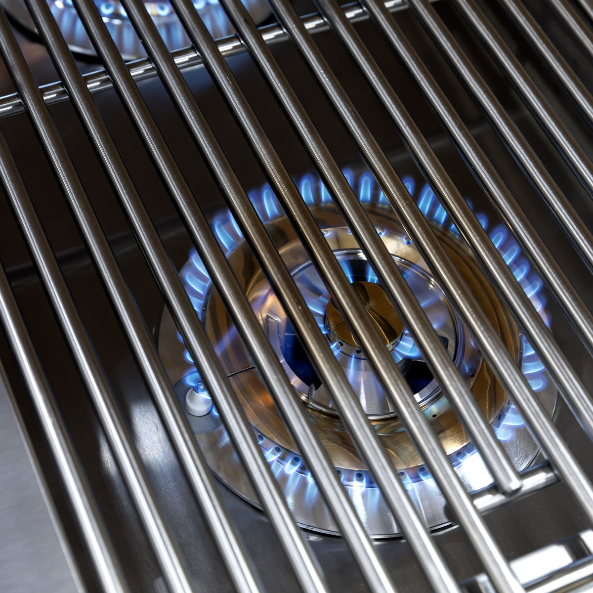 Summerset SB2PROL Pro Series 24,000 BTU Built-In Propane Double Side Burner - view 3