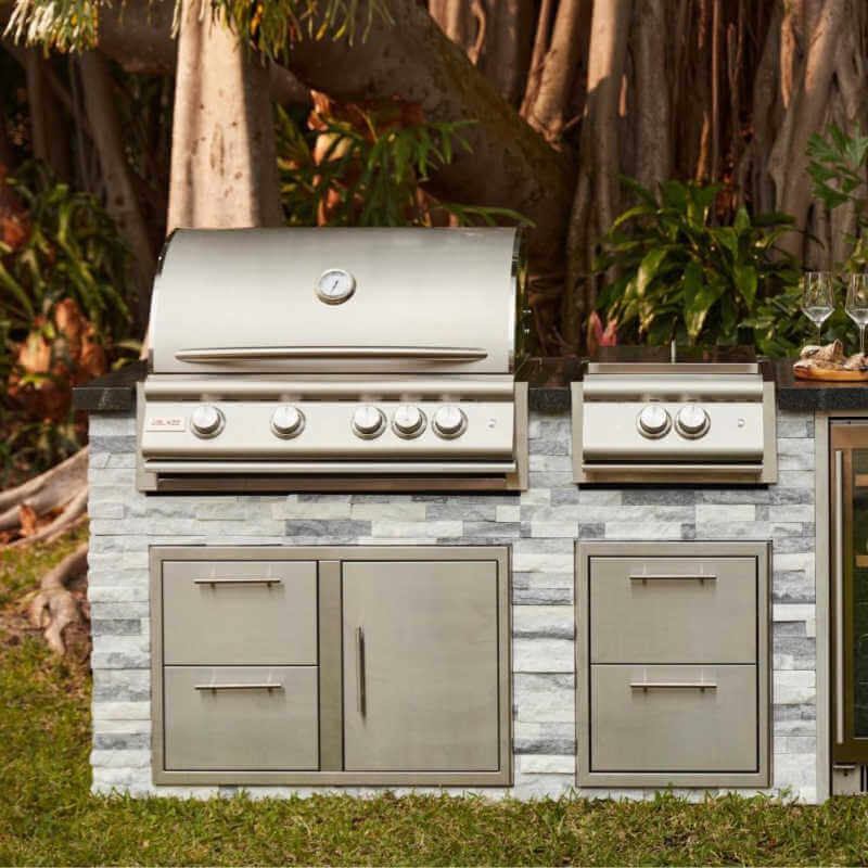 Blaze Premium LTE+ Marine Grade 32 Inch 4-Burner Gas Built In Grill w/ Rear Infrared Burner w/ Lift-Assist Hood - view 15