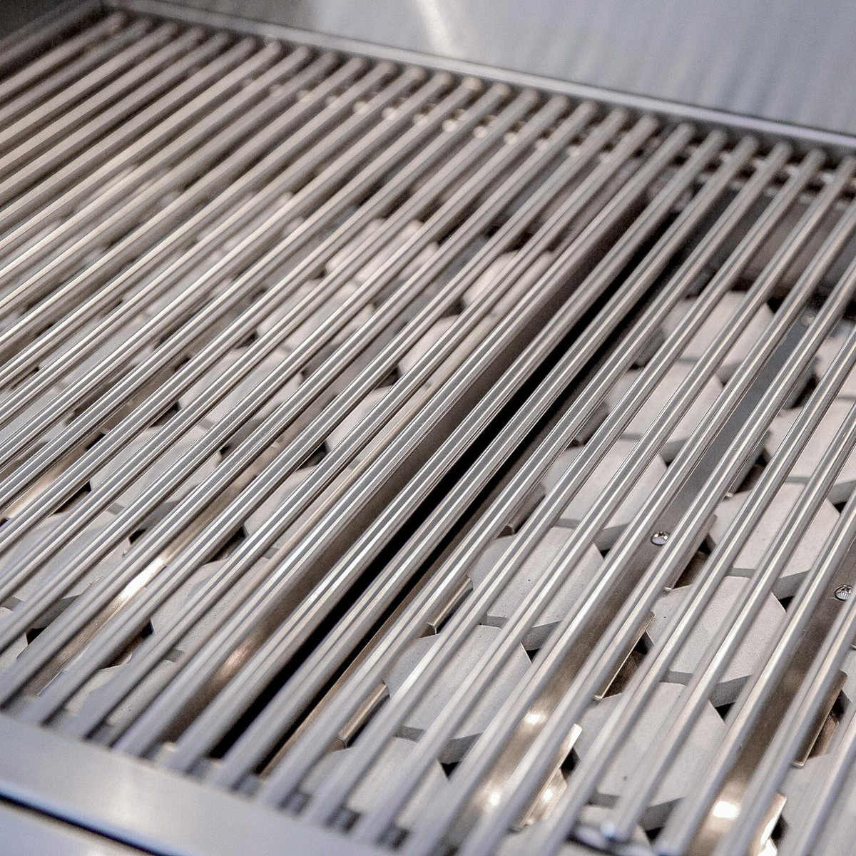 American Made Grills Estate 42-Inch Freestanding Gas Grill - view 14