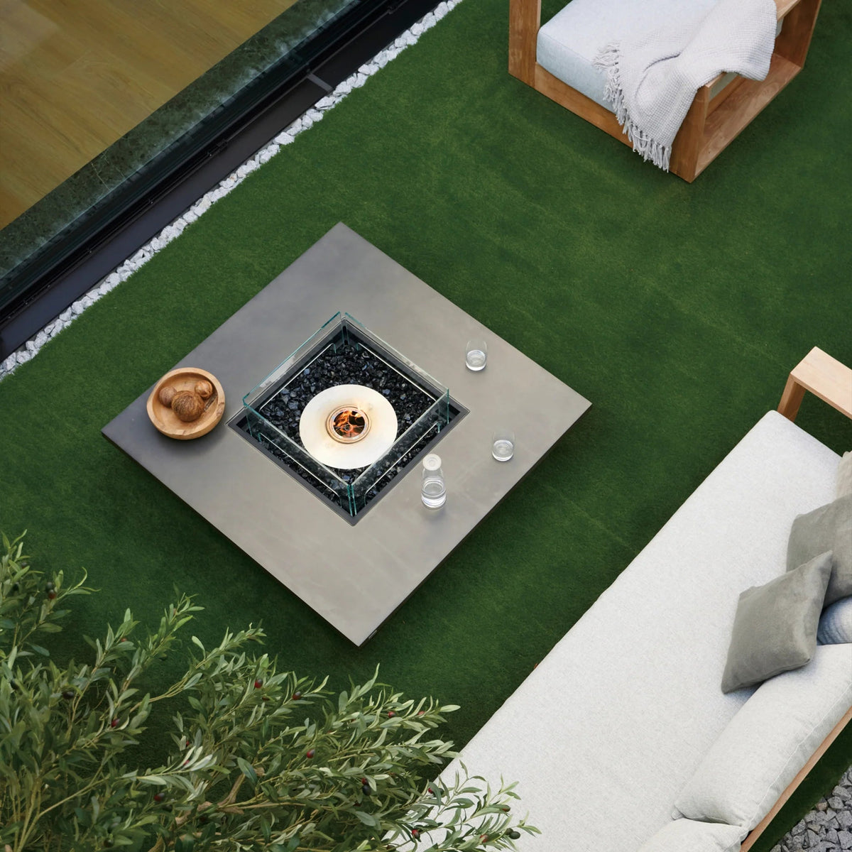 EcoSmart Fire Vertigo 50 Fire Pit Table - view 4