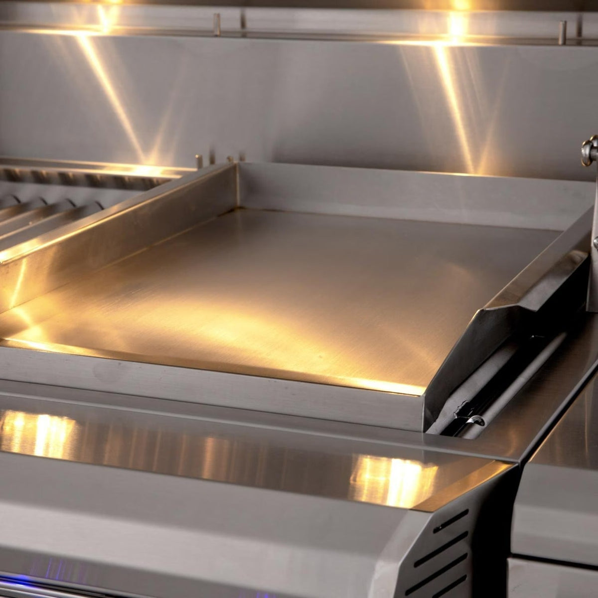 American Made Grills Muscle 54-Inch Freestanding Hybrid Grill - Propane - MUSFS54-LP - view 25