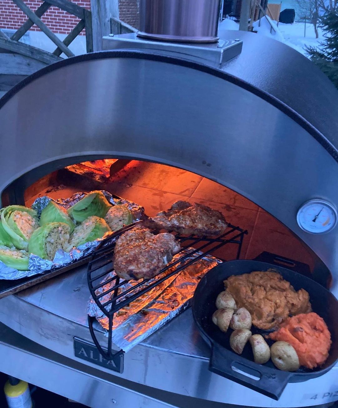 Alfa 4 Pizze Outdoor Wood-Fired Countertop Pizza Oven - Copper - view 23