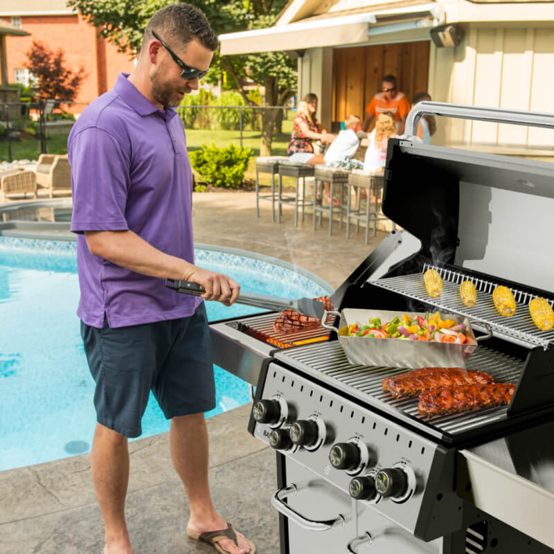 Broil King Baron S 490 PRO IR 4-Burner Gas Grill With Rotisserie & Infrared Side Burner - view 32