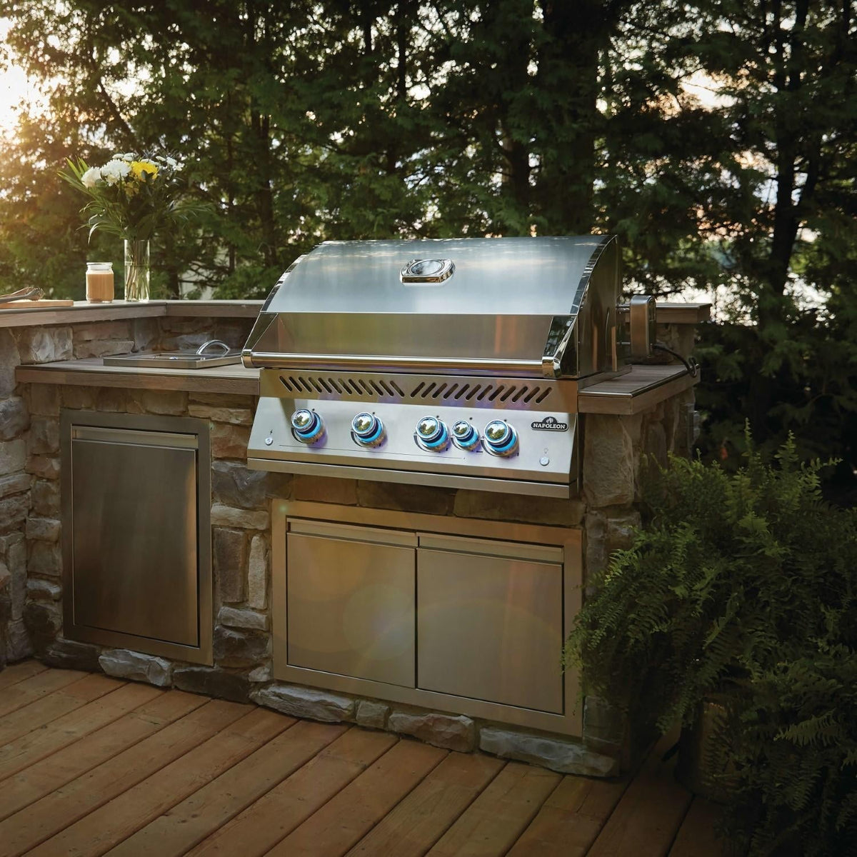 Napoleon 700 Series 32-Inch Built-In Natural Gas Grill w/ Infrared Rear Burner, Rotisserie & SafetyGlow - view 2