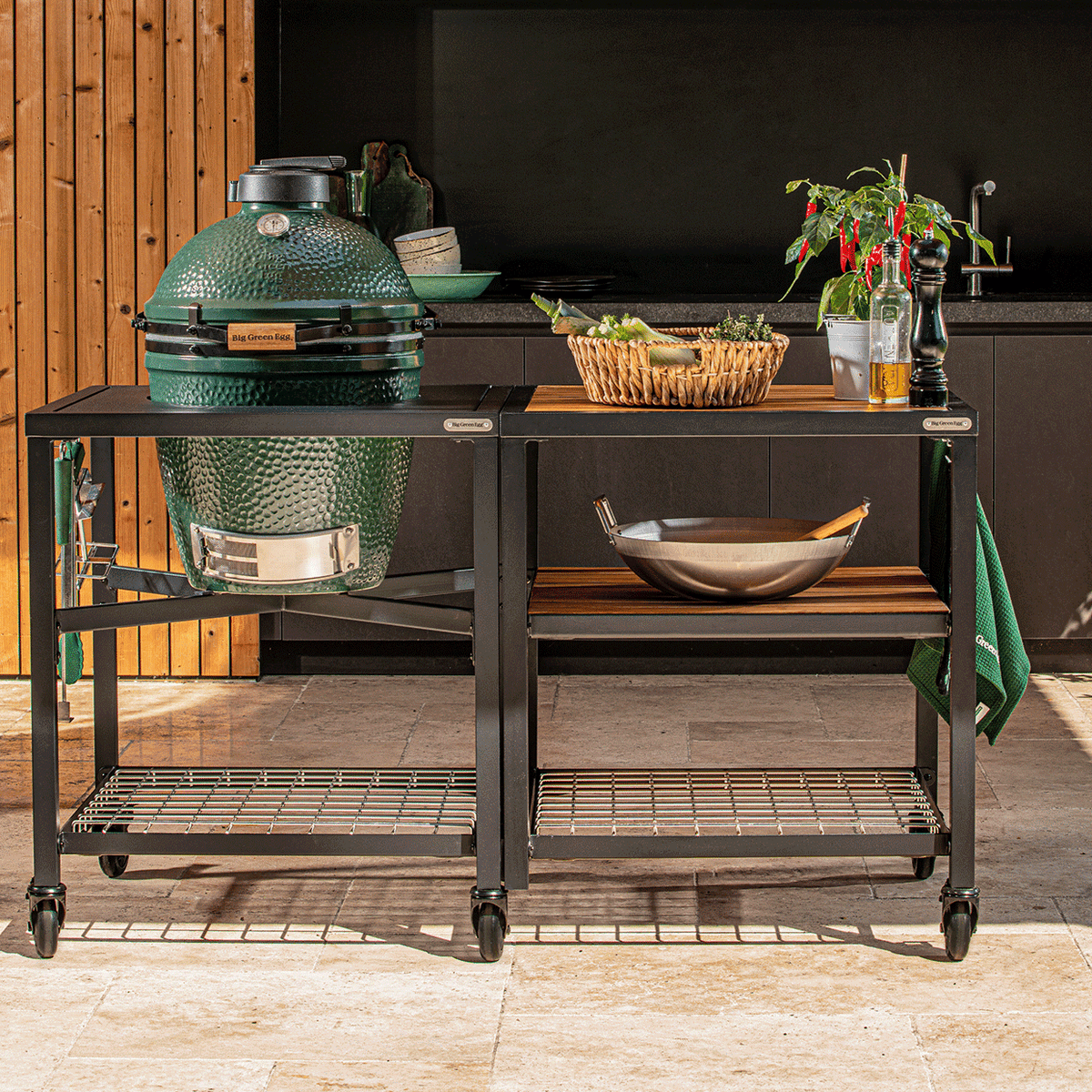 Large Big Green Egg – view 4