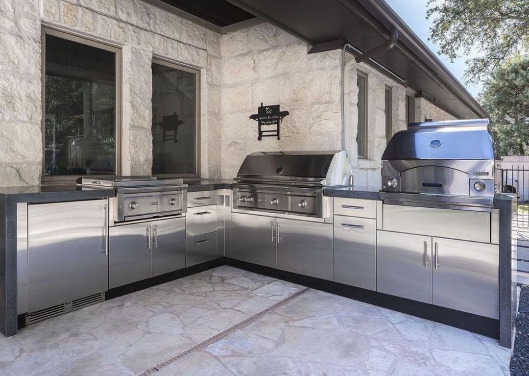 Lynx Professional Napoli 30-Inch Built-In Counter Top Natural Gas Outdoor Pizza Oven - LPZA-NG - view 14