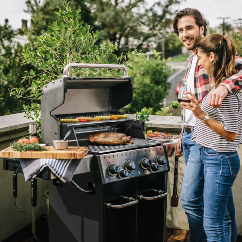 Broil King Baron 490 PRO 4-Burner Propane Gas Grill With Rotisserie & Side Burner - view 7
