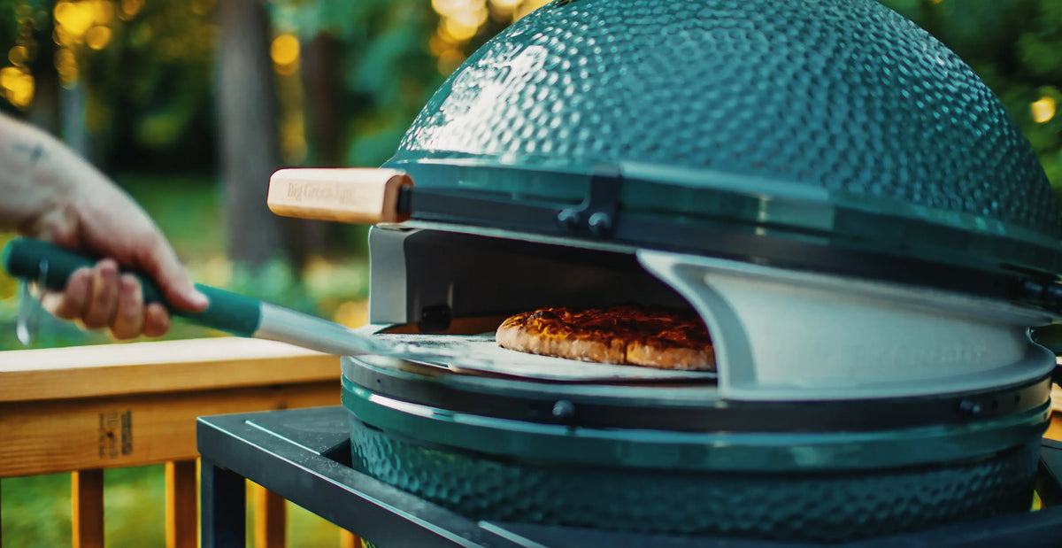 Big Green Egg Pizza Wedge – view 4