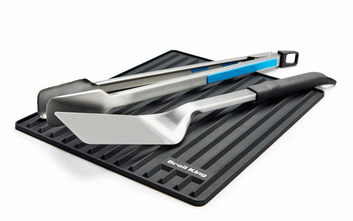 Broil King Magnetic Silicone Side Shelf Grill Mat Regal – view 2
