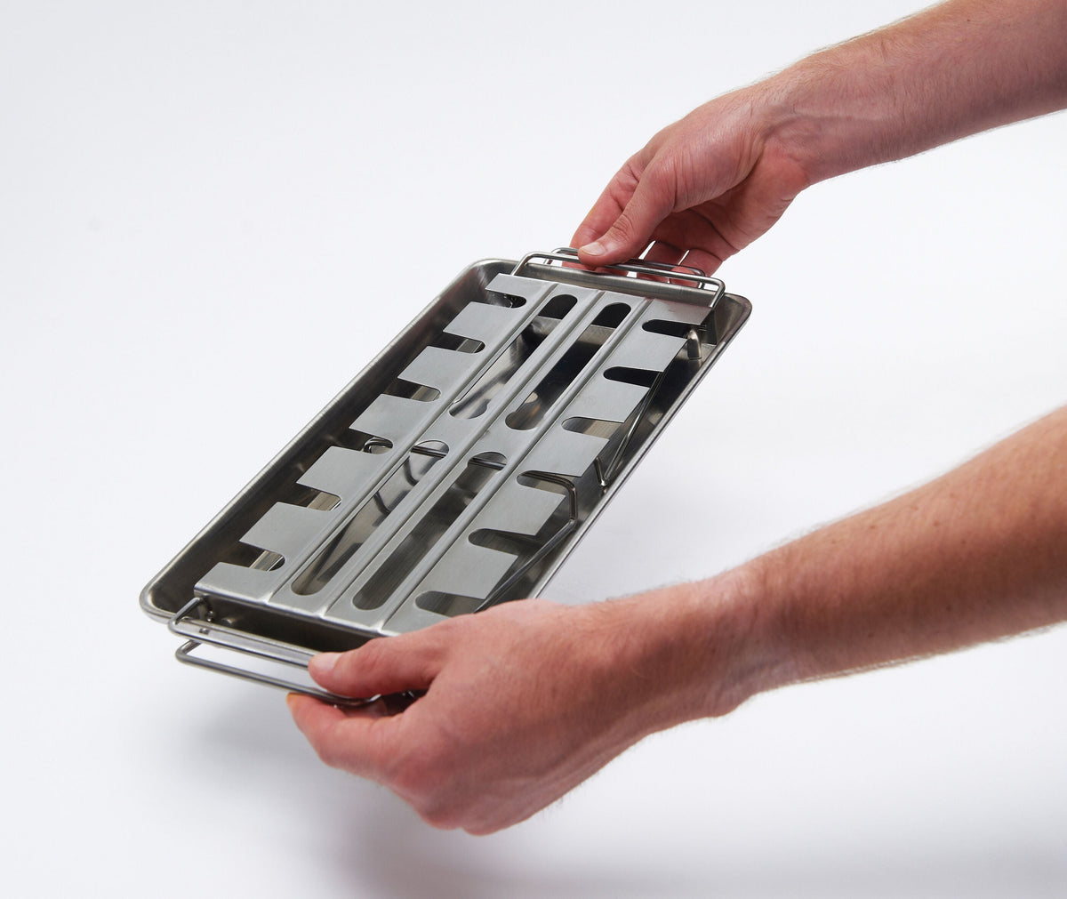 Broil King Wing Rack & Pan – view 3