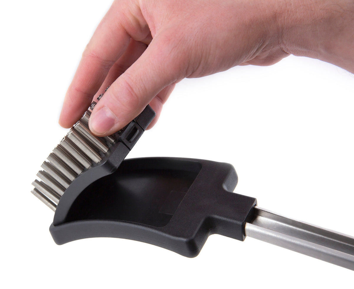 Broil King Baron Coil Spring Grill Brush – view 5