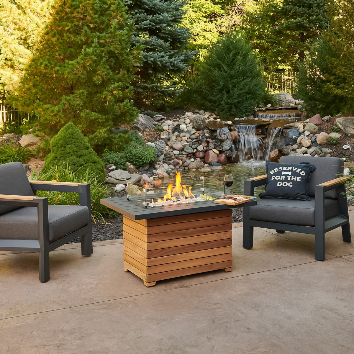 Outdoor GreatRoom Darien Rectangular Gas Fire Pit Table 42" – view 20