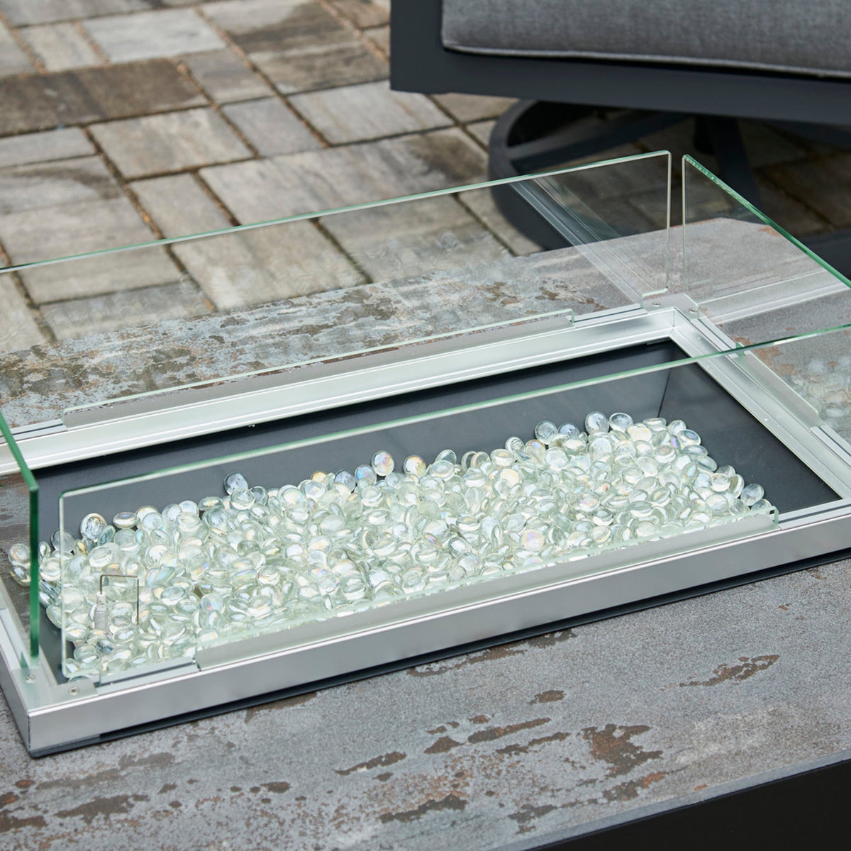 Outdoor GreatRoom Rectangular Folding Glass Wind Guard – view 4