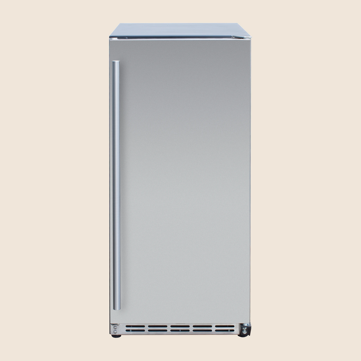 Summerset Outdoor Rated Refrigerator – view 5