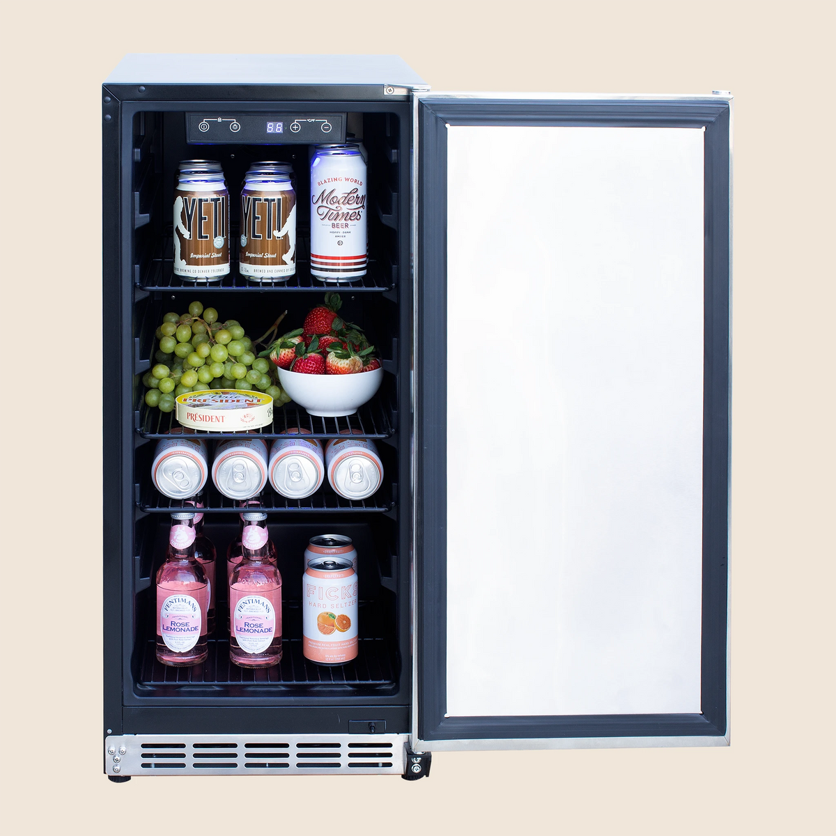 Summerset Outdoor Rated Refrigerator – view 9