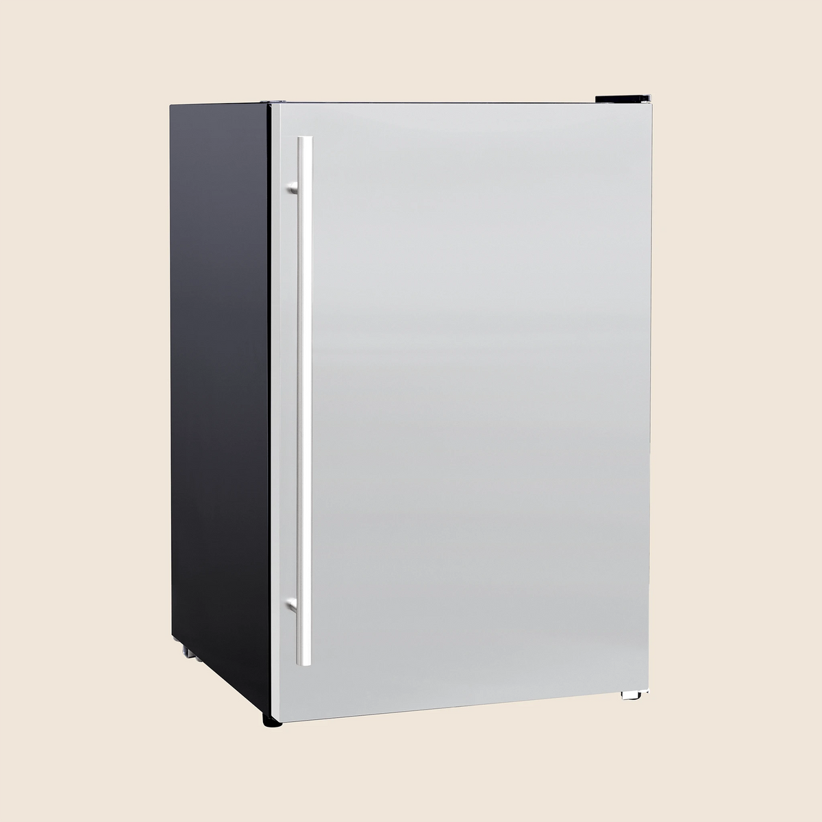 Summerset 22" 4.3 Cu. Deluxe Outdoor Approved Compact Refrigerator – view 5