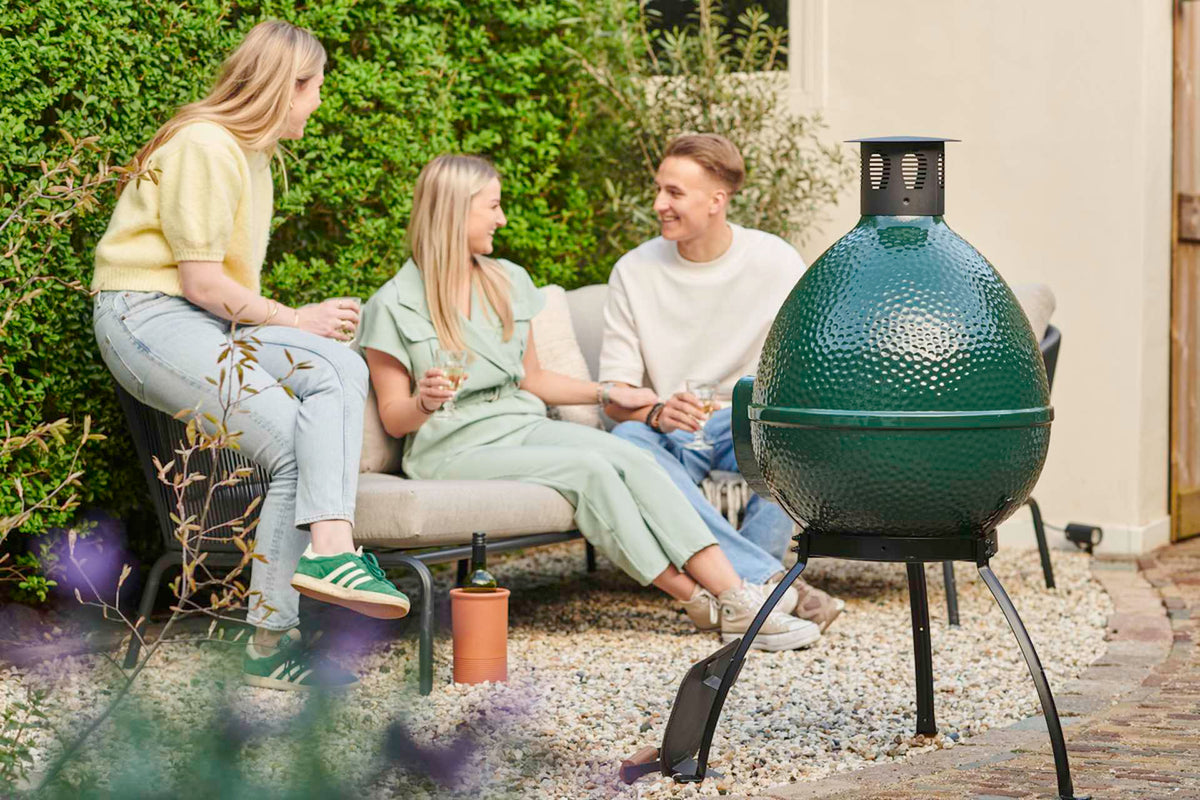 Big Green Egg Chiminea – view 3