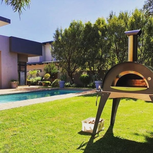 Alfa Ciao 27-Inch Freestanding Wood Fired Outdoor Pizza Oven with Base - Silver Grey - view 8