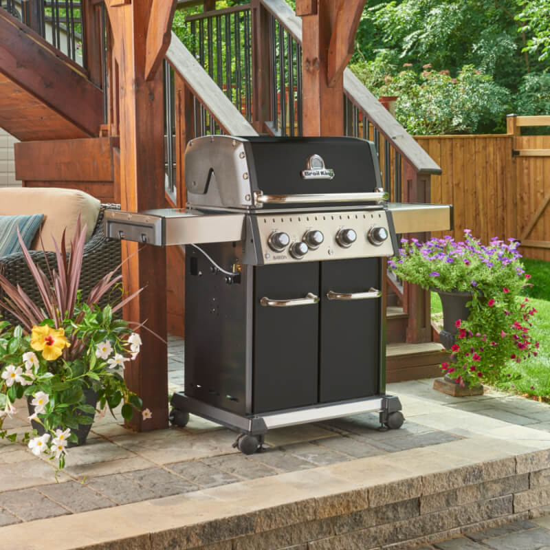 Broil King Baron 440 PRO 4-Burner Propane Gas Grill With Side Burner - view 8