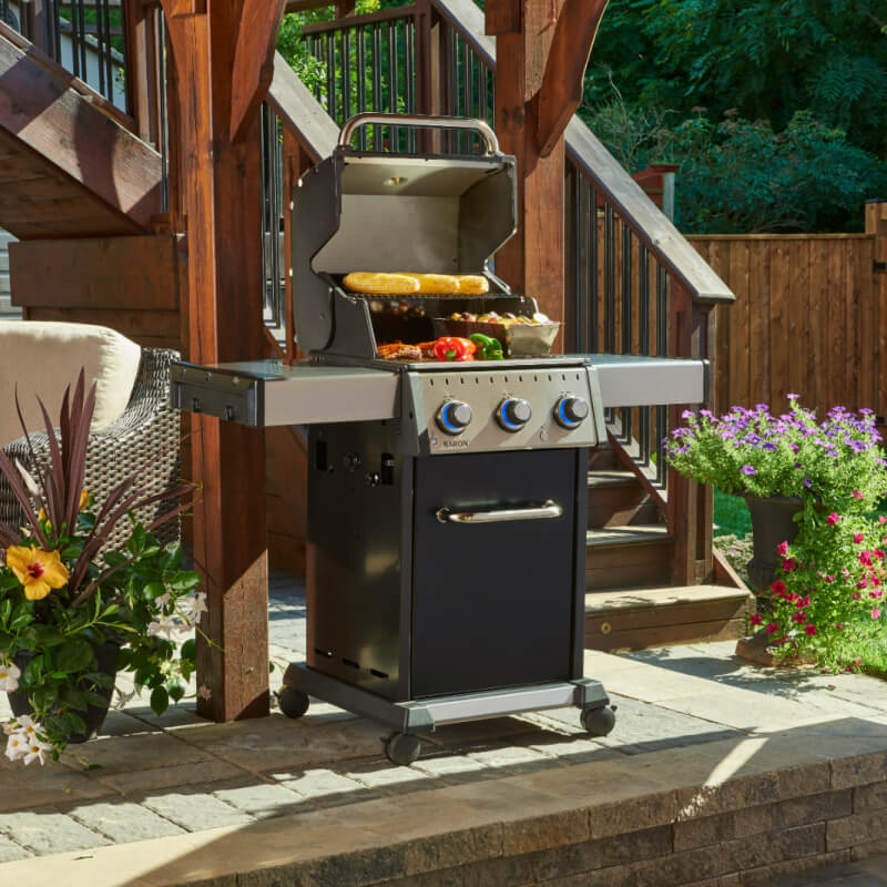 Broil King Baron 320 3-Burner Propane Gas Grill - view 32