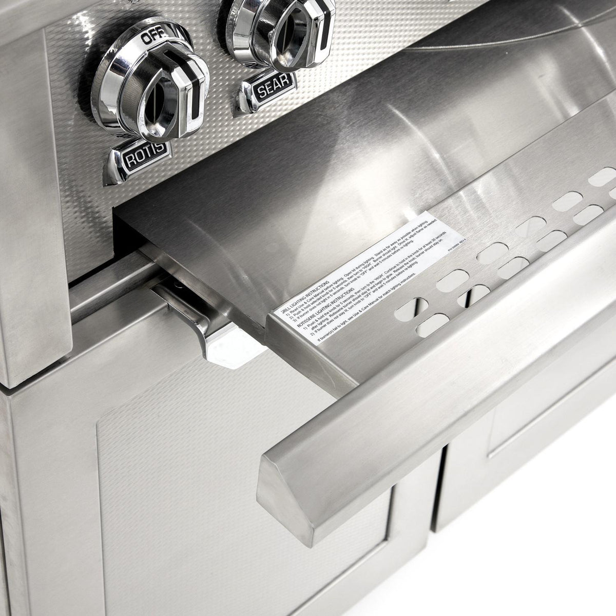 Hestan | 36” Gas Grill with Rotisserie on a Double Door Tower Cart - view 9