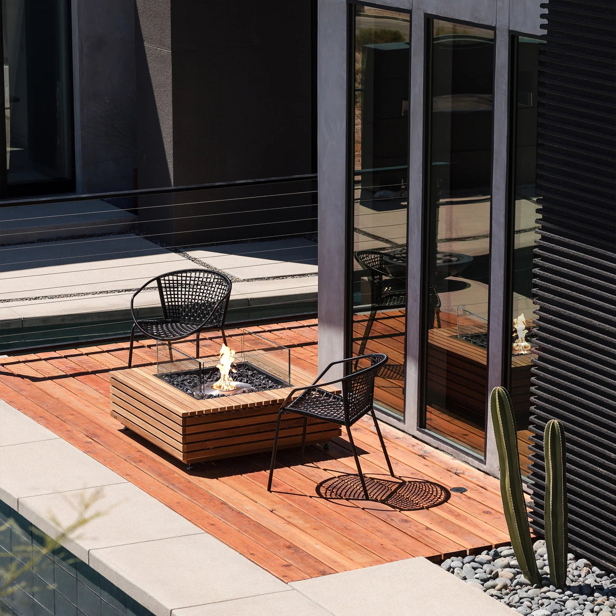 EcoSmart Fire Base 40 Fire Pit Table - view 3