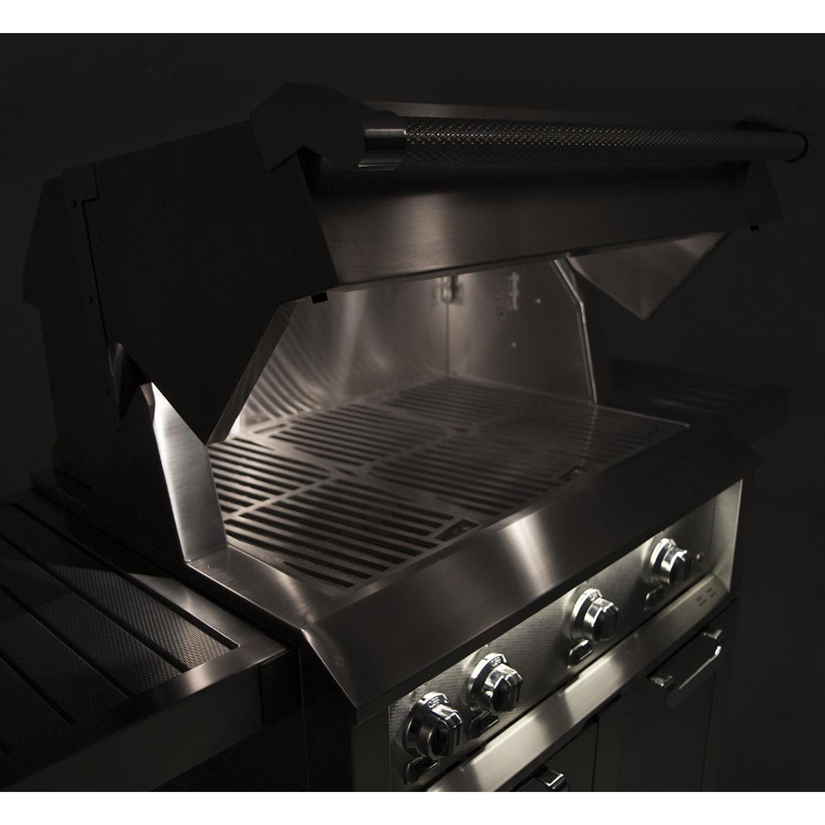 Hestan 30-Inch Built-In Natural Gas Grill W/ Sear Burner & Rotisserie