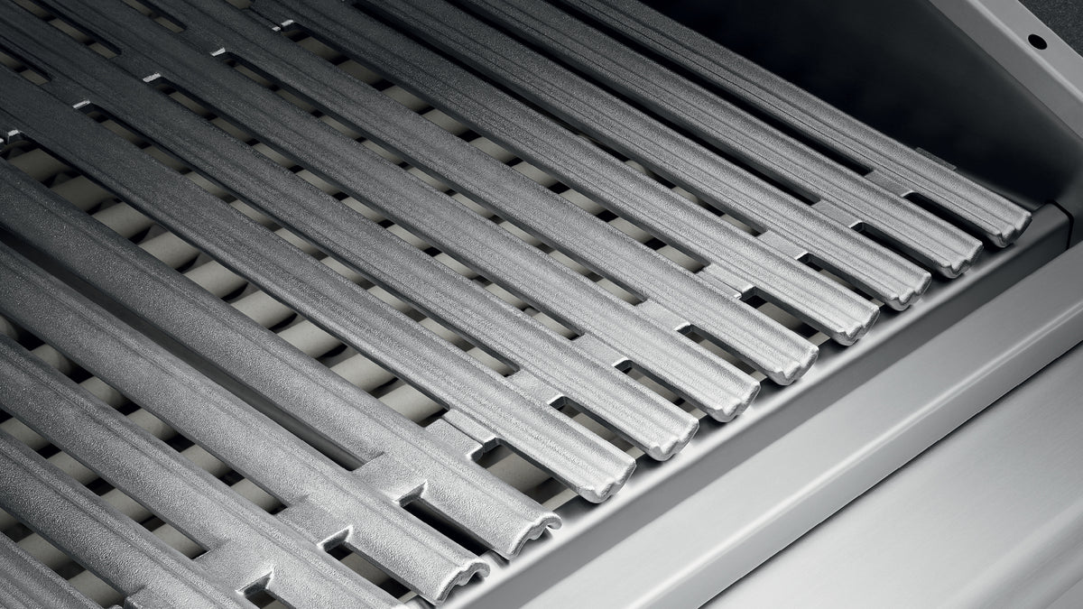 DCS 48" Series 7 Grill, Rotisserie, Natural Gas – view 10