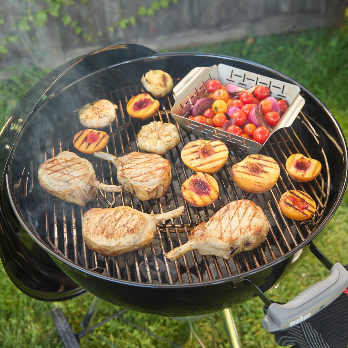 Weber 22" Original Kettle Premium Charcoal Grill (14401001) – view 5