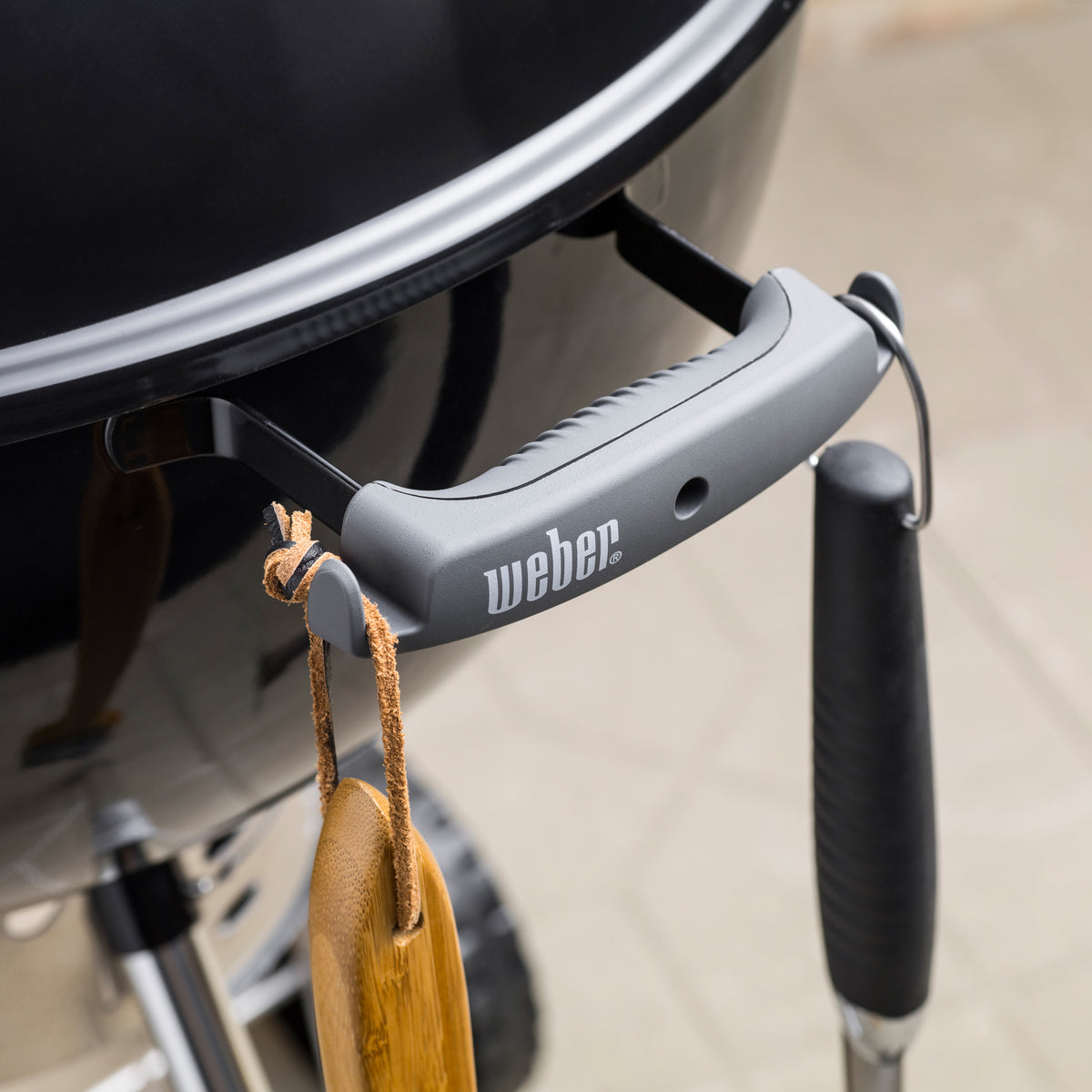 Weber 22" Original Kettle Premium Charcoal Grill (14401001) – view 3