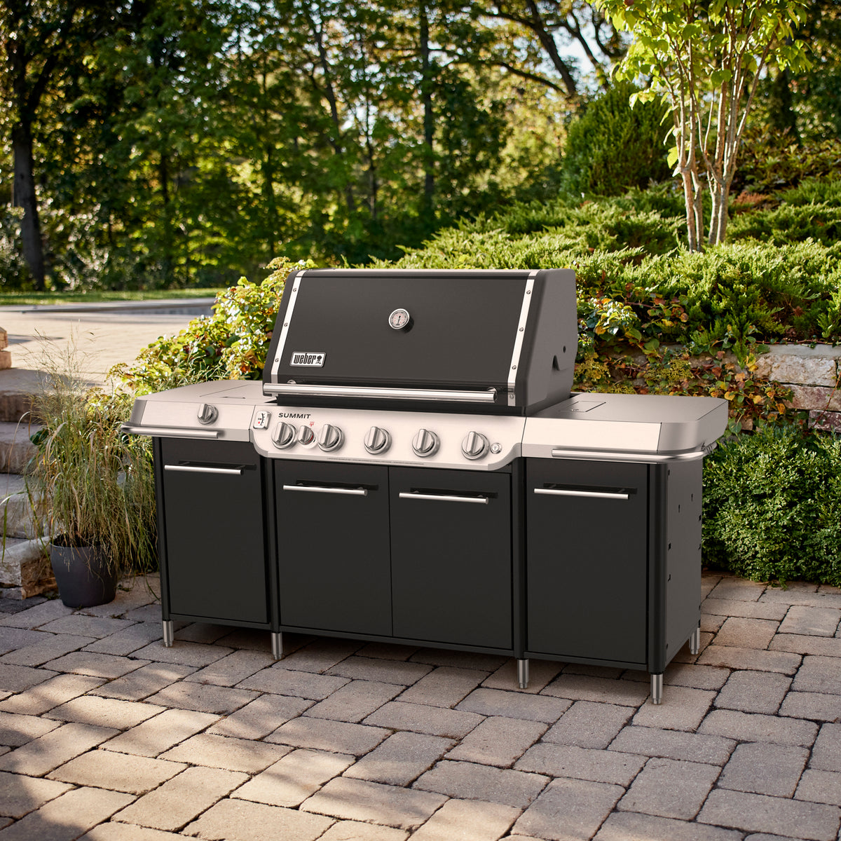 Weber Summit GC38 E Grill Center (Liquid Propane) – view 5