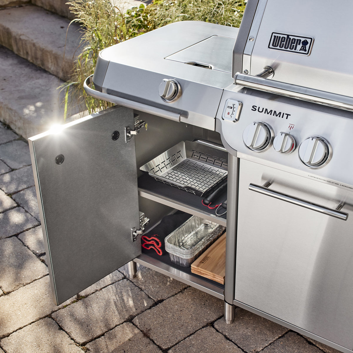 Weber Summit GC38 S Grill Center (Liquid Propane) – view 3