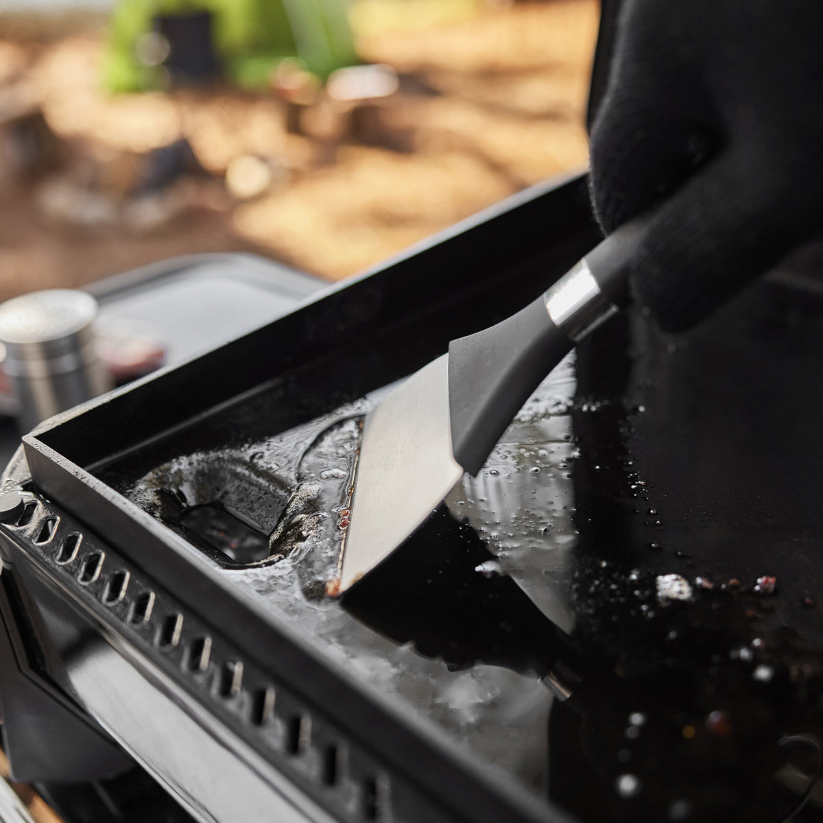 Weber Slate Rust-Resistant Tabletop Griddle – view 3