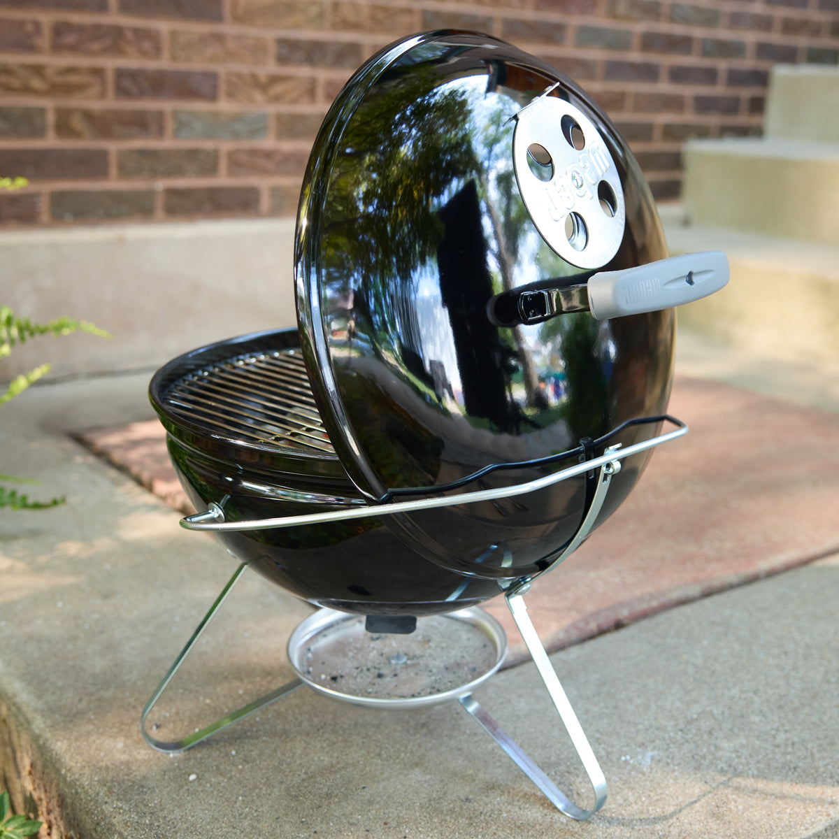 Weber Smokey Joe 14" Charcoal Grill (1501699) – view 3