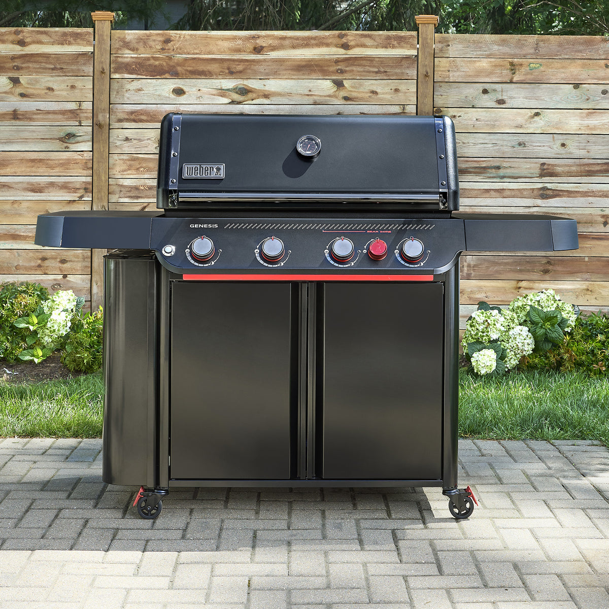 Weber Genesis E-430 Gas Grill Stealth Edition (Natural Gas) – view 2
