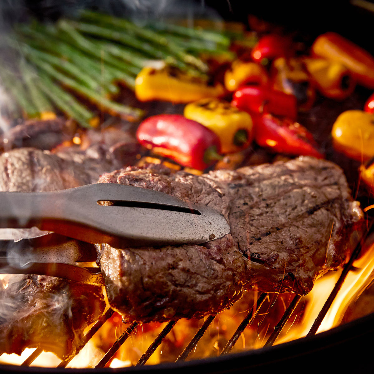Weber 22" Salute to Service Kettle – view 5