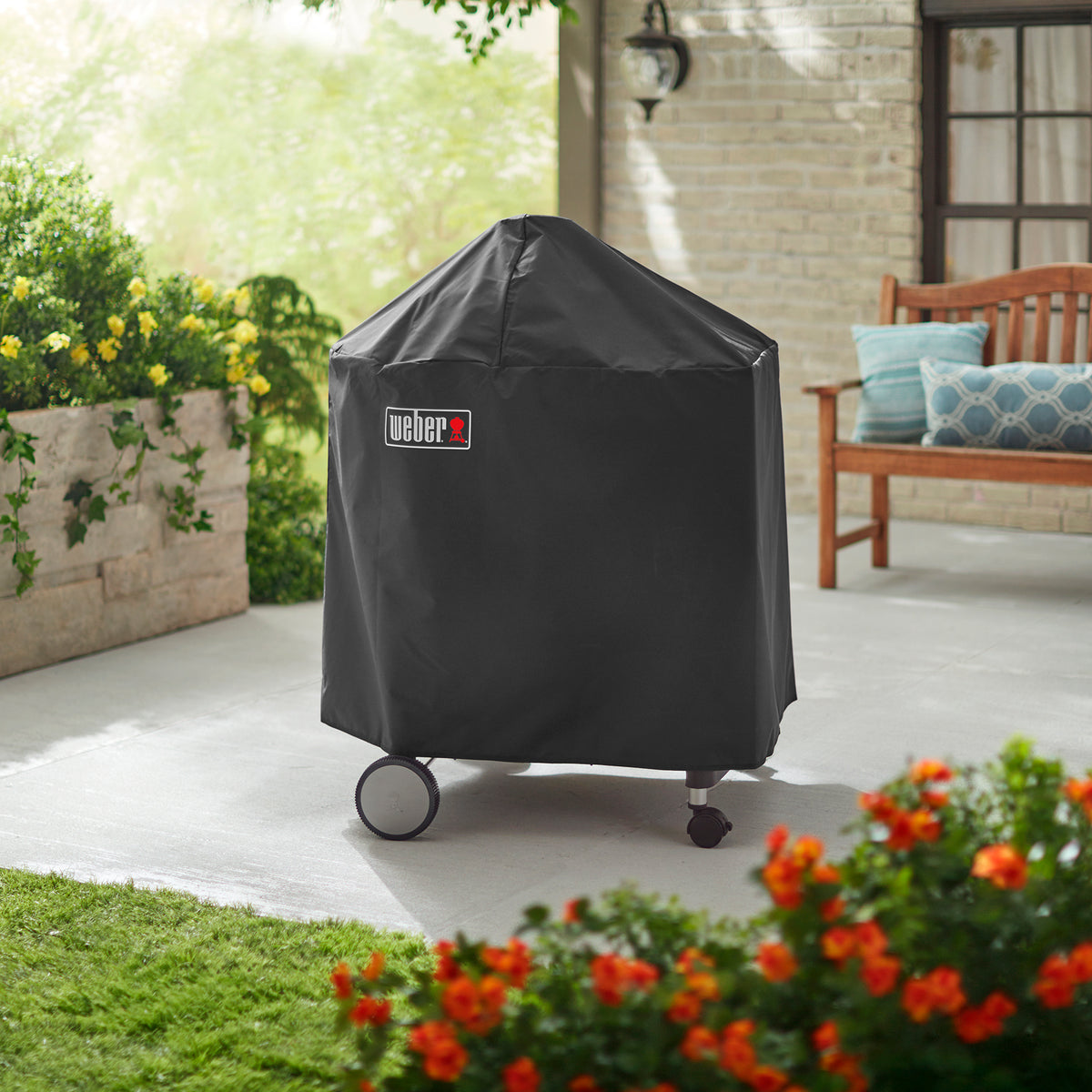 Weber Premium Grill Cover (7151) – view 2