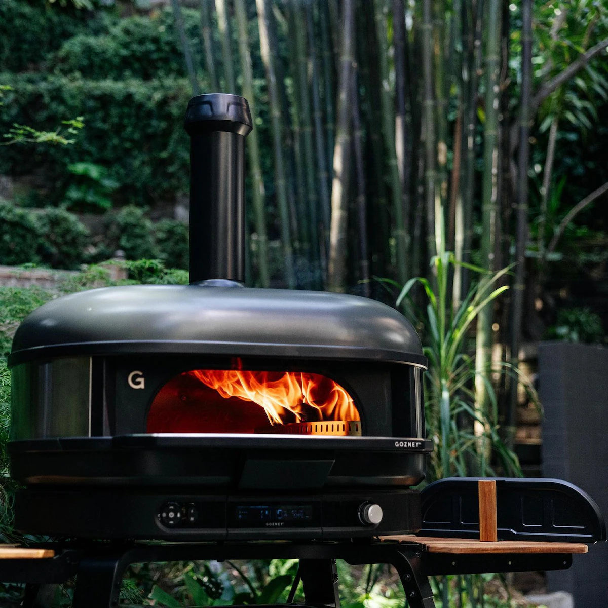 Gozney Dome Gen 2 Propane Pizza Oven - Off Black - GMPOBUS1625 - view 8