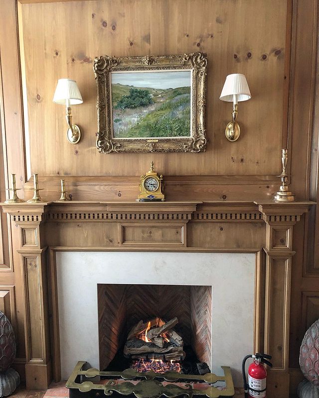 Real Fyre Charred Oak Gas Log Set with G46 ANSI Certified Burner System