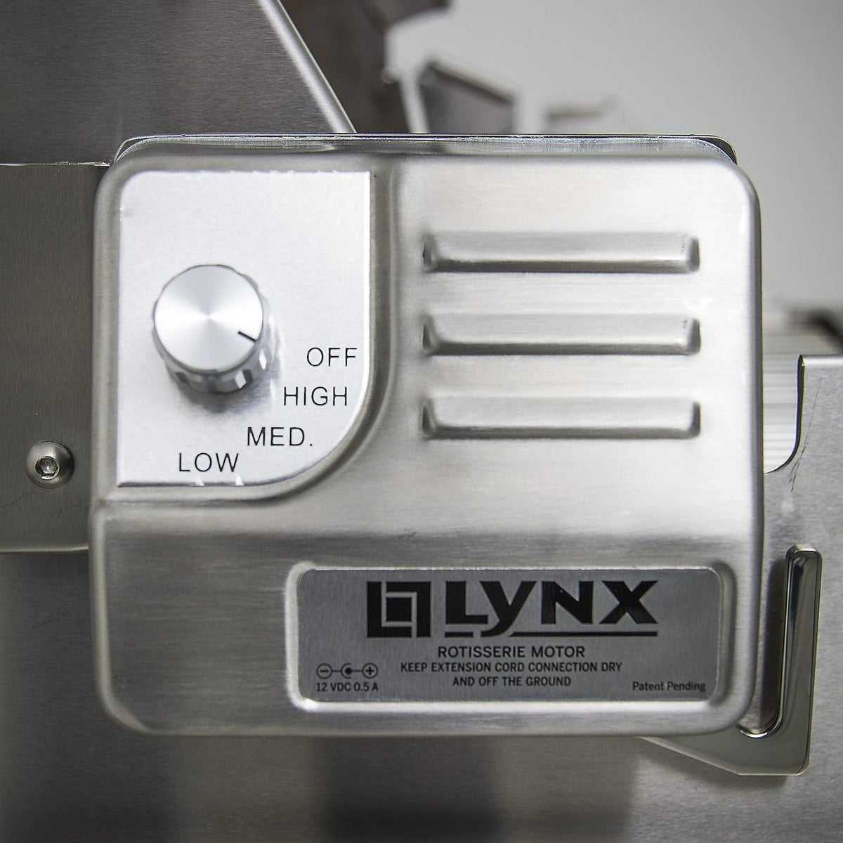 Lynx Professional 42-Inch Built-In All Infrared Trident Natural Gas Grill With Rotisserie - L42ATR-NG