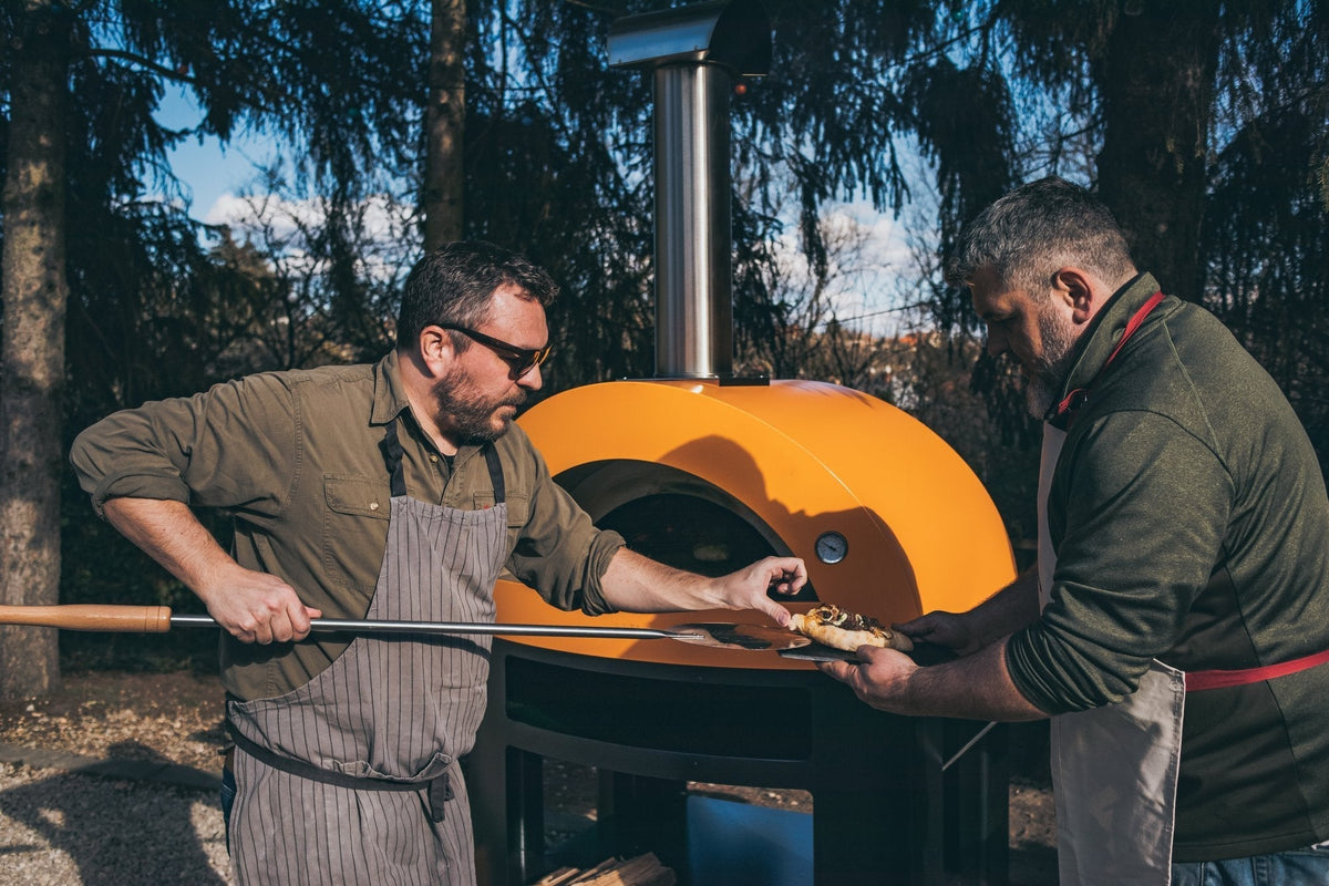 Alfa Moderno 5 Pizze Outdoor Gas Hybrid Pizza Oven with Black Base - Freestanding - Fire Yellow - view 11
