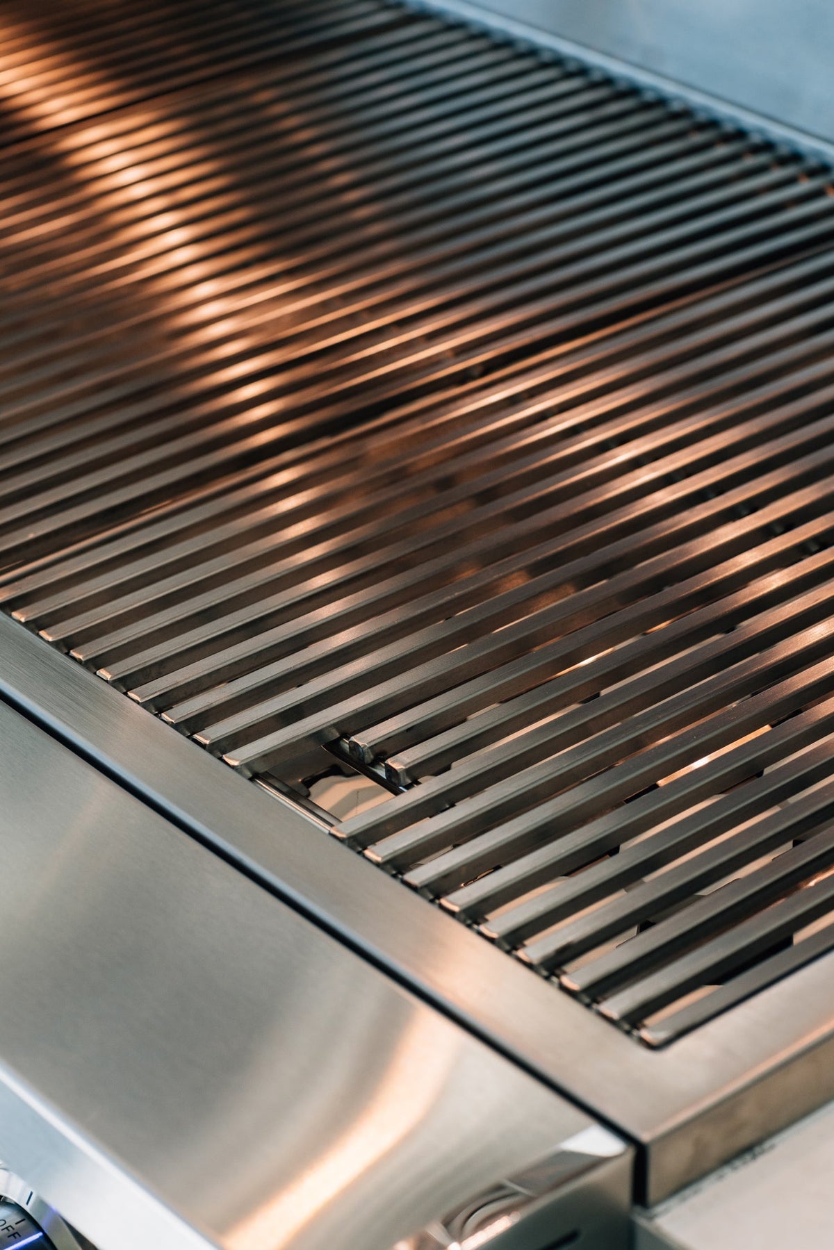 American Made Grills Estate Freedom 42-Inch Built-In Propane Grill - EST42-FR-LP