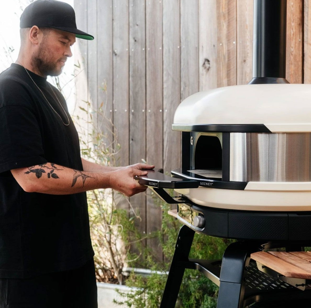 Gozney Dome Gen 2 Pizza Oven Mantel - Black - AM1995 - view 5