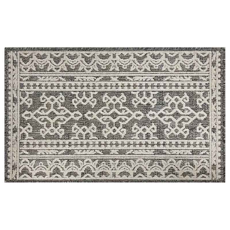 Fallon - 46 × 28 in